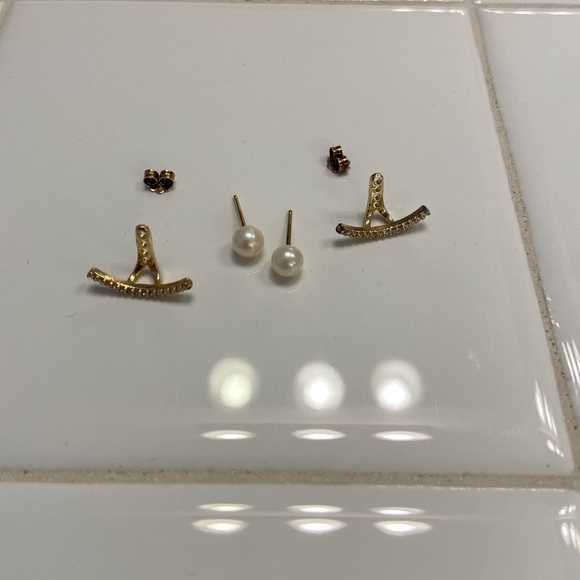 Gold Vermeil Pearl Earrings with Crystal Ear Jackets - Picture 3 of 5